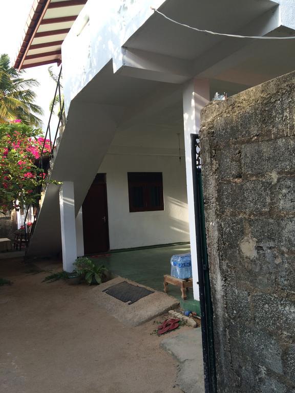 Hotel Sun Rest Mirissa Exterior foto