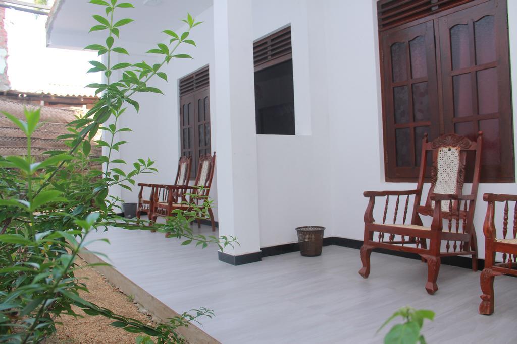 Hotel Sun Rest Mirissa Exterior foto