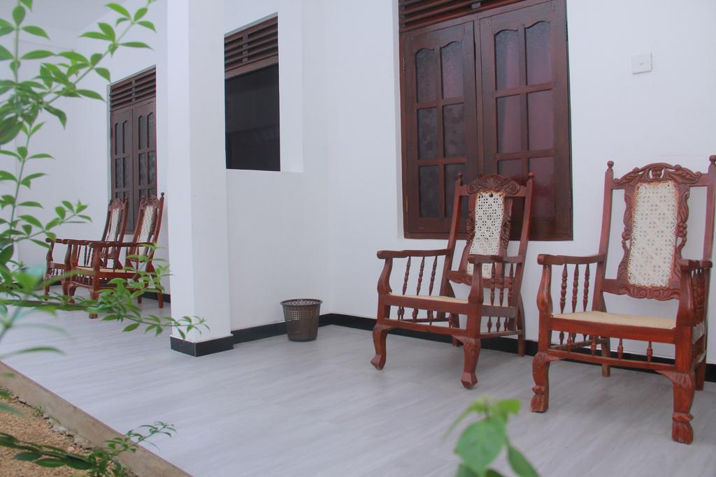 Hotel Sun Rest Mirissa Exterior foto